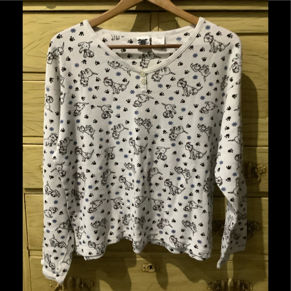 Disney, 101 Dalmatians Thermo Shirt, Size L/XL, 100%Cotton,Soft,Used , Like New